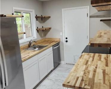 Kitchen Countertop Installation
