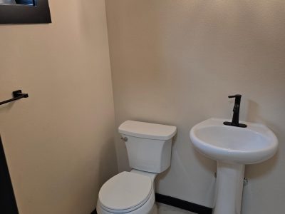 Modern Small Bathroom Remodel